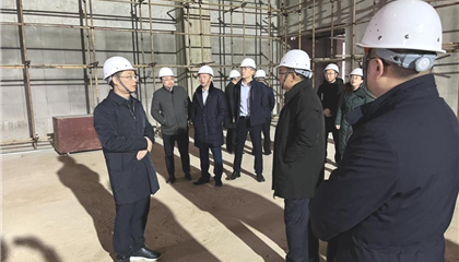 市委常委、組織部部長、黨校校長張鵬飛深入興學(xué)商務(wù)中心項(xiàng)目、遂星實(shí)業(yè)公司調(diào)研